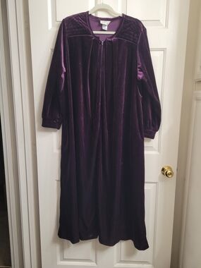 Vtg Jasmine Rose Purple Velvet Velour Zip Front Long Robe Housecoat Duster SizeL